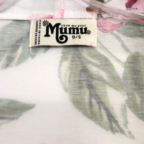 Pretty summer floral short robe by Show Me Your Mumu. Great condition! - Picture 2 of 9